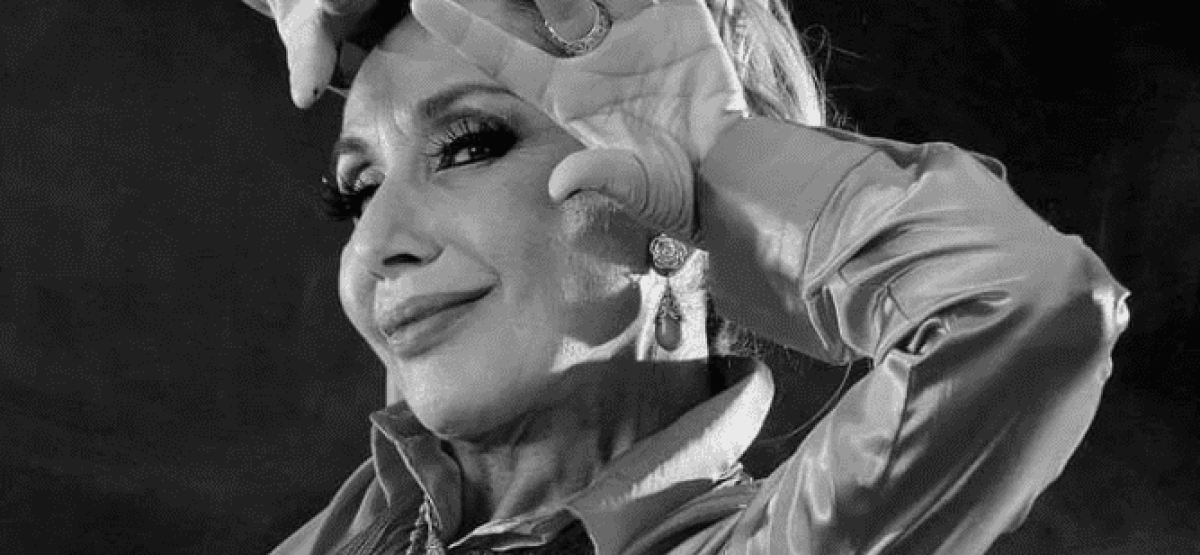 2F2509A4-4B16-4487-9583-384858C5E34C