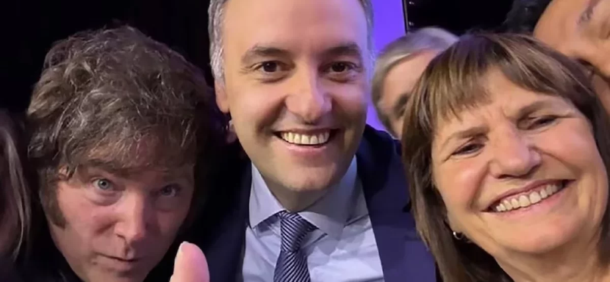 Milei-freno-la-interna-de-su-gabinete-respaldo-a-Adorni-y-le-marco-el-limite-a-Bullrich-optimized.jpg