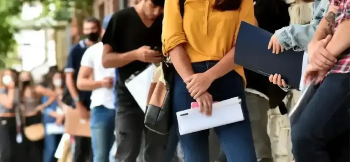 desempleo-jovenes-1068x601