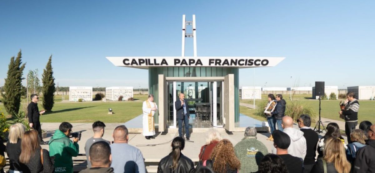 photo_4931681934501851096_y